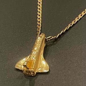 14K Solid Gold Space Shuttle Pendant Charm Necklace and Italian Gold 22” Chain